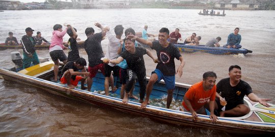 Mengenal Tradisi Perayaan Mandi Bakcang yang Menjadi Daya Tarik Wisata di Pontianak