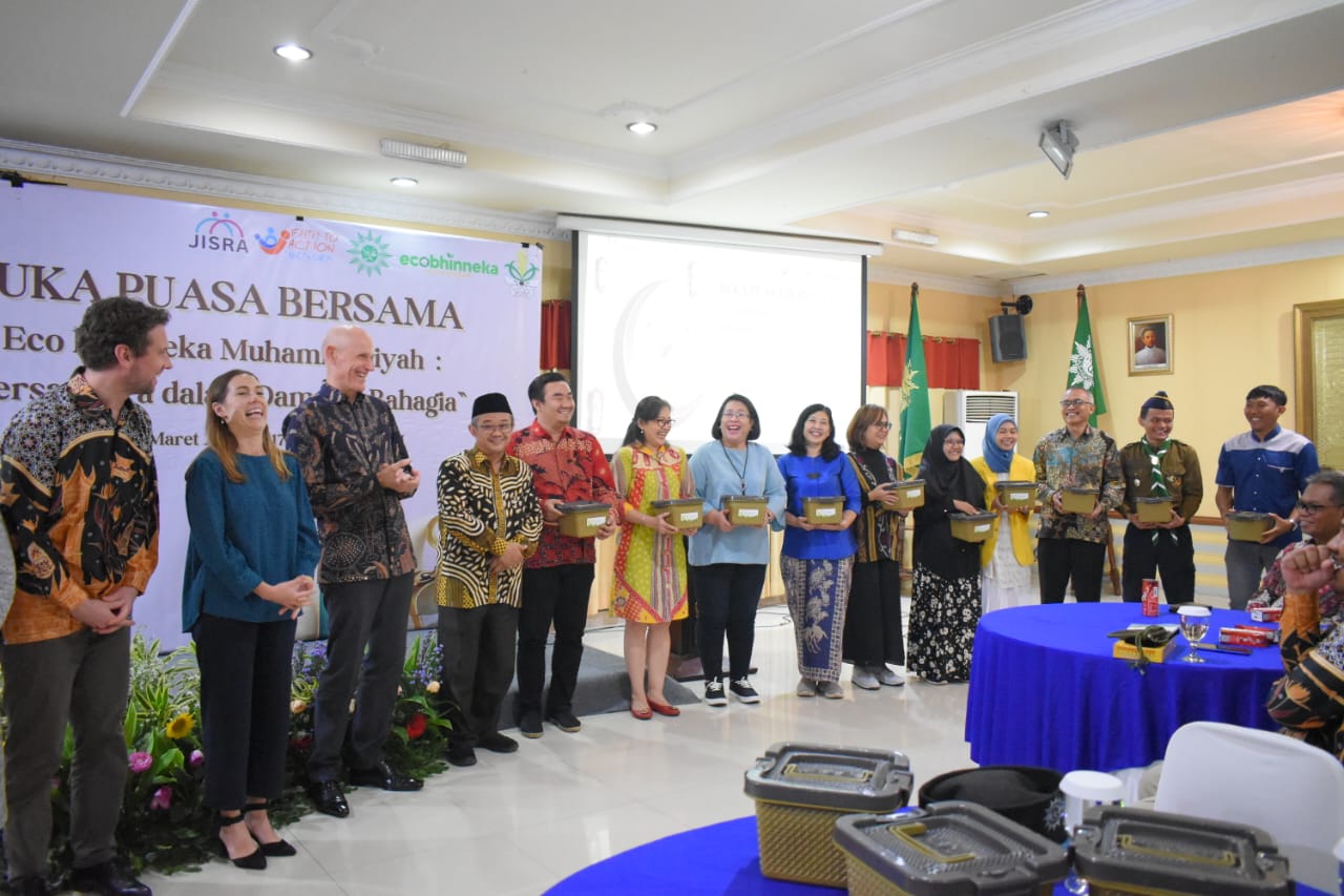 Buka Bersama Eco Bhinneka Muhammadiyah: Bersama dalam Damai dan Bahagia