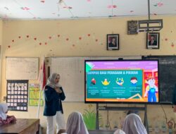 Tim KKN UNDIP Edukasi Bahaya Pergaulan Bebas kepada Siswa SDN 01 Krandon
