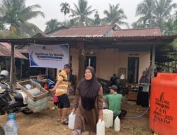 Gemawan Salurkan Air Bersih untuk Penuhi Kebutuhan Warga Punggur Besar dan Punggur Kecil