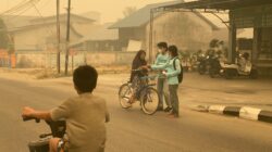 Gemawan dan Relawan Salurkan Masker untuk Warga Terdampak Kabut Asap di Kayong Utara
